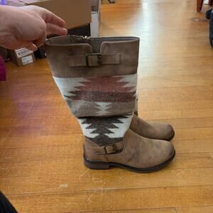 Natural Reflections Bronco Boots